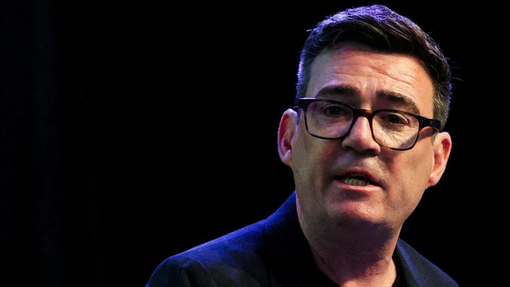  Andy Burnham gewinnt die Nachwahl Makerfield und dürfte Premierminister Starmer herausfordern.
