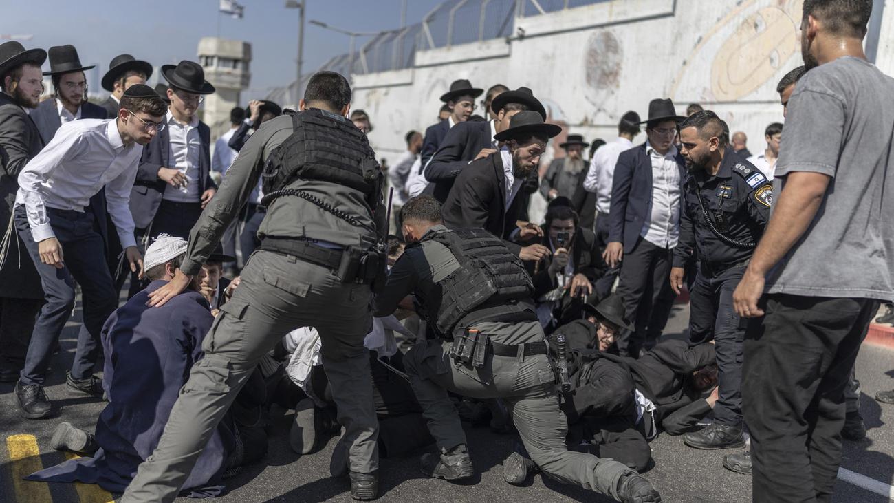 Proteste in Israel: Ultraorthodoxe protestieren nach Festnahme von Wehrdienstverweigerern