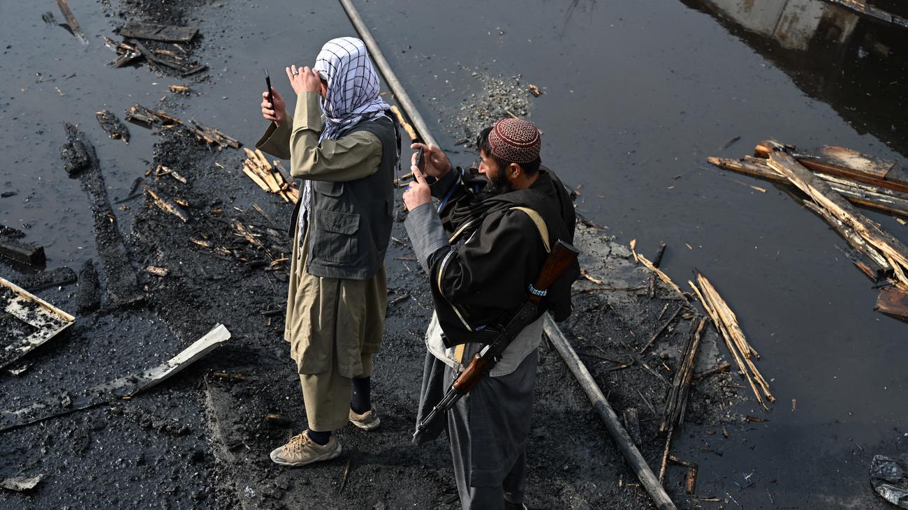 Smartphone-Verbot in Afghanistan: Taliban verhängen Smartphone-Verbot für Regierungsmitarbeiter