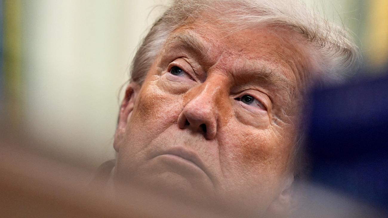 Donald Trump: Trump verteidigt Milliardeneinnahmen mit Kryptogeschäften