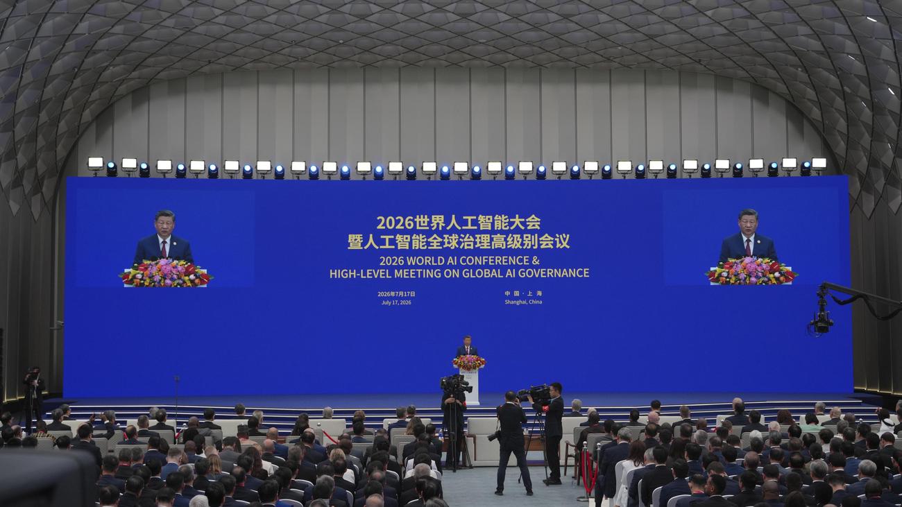 KI-Konferenz in Shanghai: Wie die KI-Welt in zwei Blöcke zerfällt