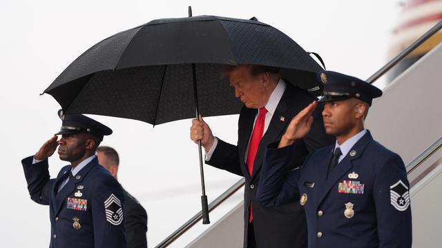 Irankrieg: Trump meldet gute Gespräche mit dem Iran – und droht zugleich