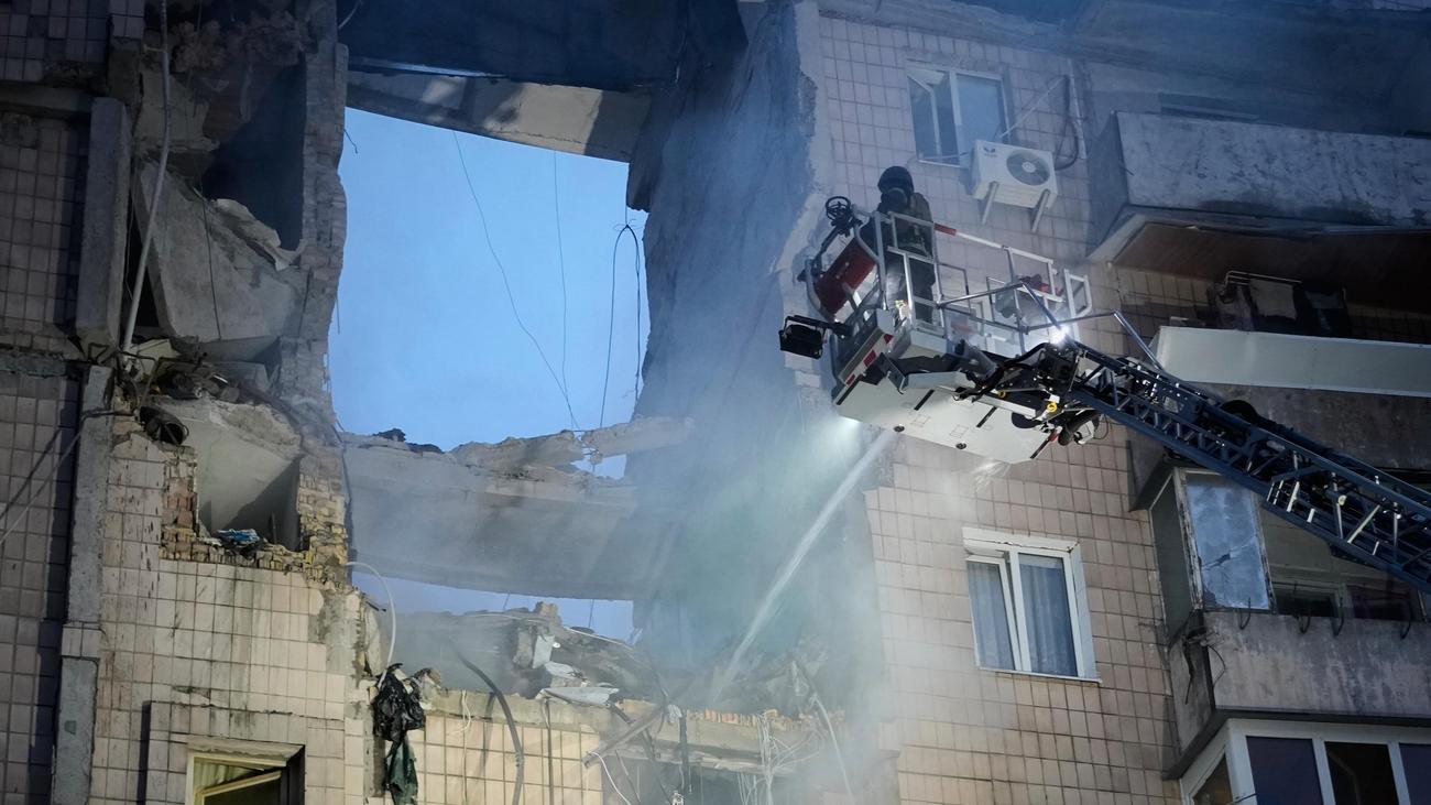 Russische Luftangriffe: Schwere russische Angriffe auf die Ukraine vor Nato-Gipfel