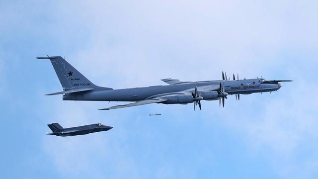 Militär: Britische F-35-Kampfjets fangen russisches Flugzeug im Nordmeer ab