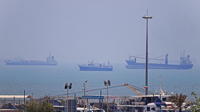 Straße von Hormus: USA setzen Sanktionen gegen iranisches Öl wieder in Kraft