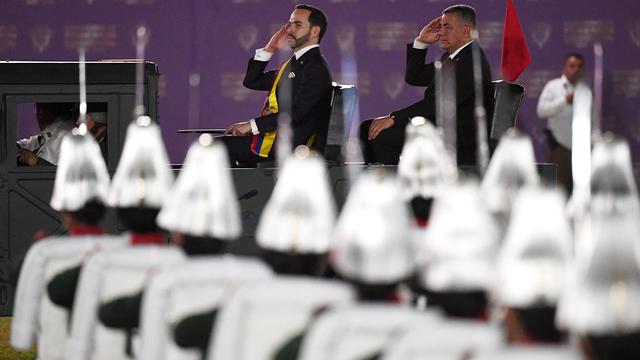 Kolumbien: Abelardo de la Espriella als neuer Präsident Kolumbiens vereidigt