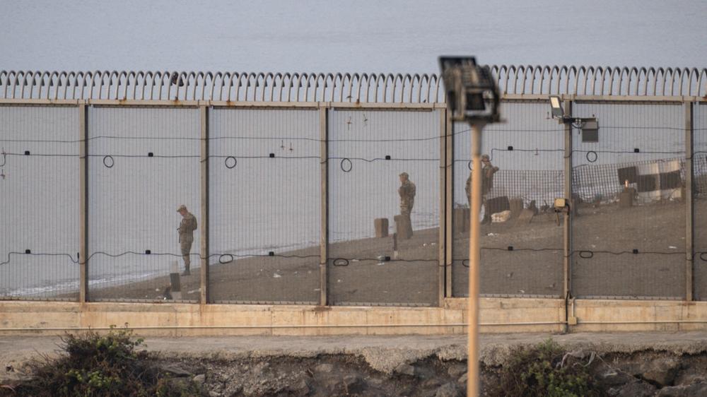 Ceuta Spanien Massenansturm Grenze Marokko Migranten