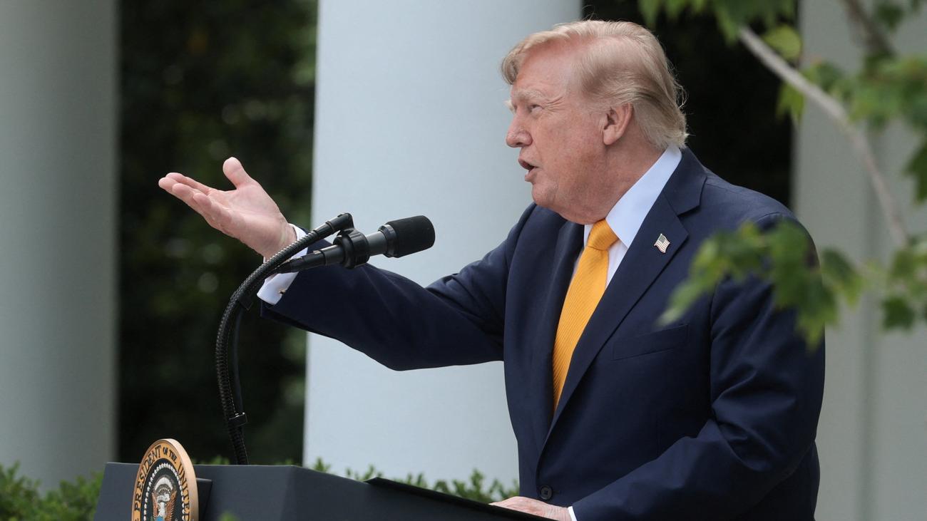 US-Regierung: Trumps Teleprompterbediener muss wegen Wettaffäre Geldstrafe zahlen