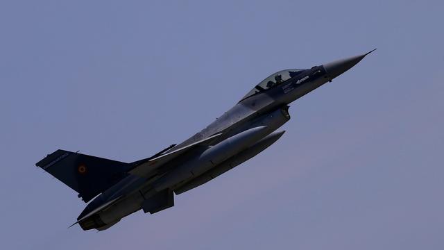 Schwarzes Meer: Rumänischer Kampfjet zerstört mit Sprengstoff beladene Marinedrohne