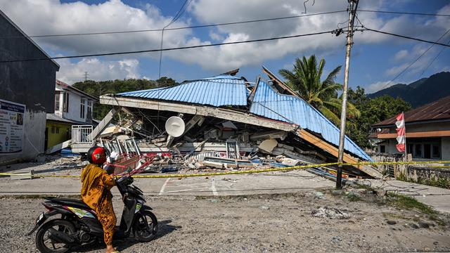 Erdbeben in Indonesien: Hilfslieferungen auf dem Weg in die Erdbebenregion