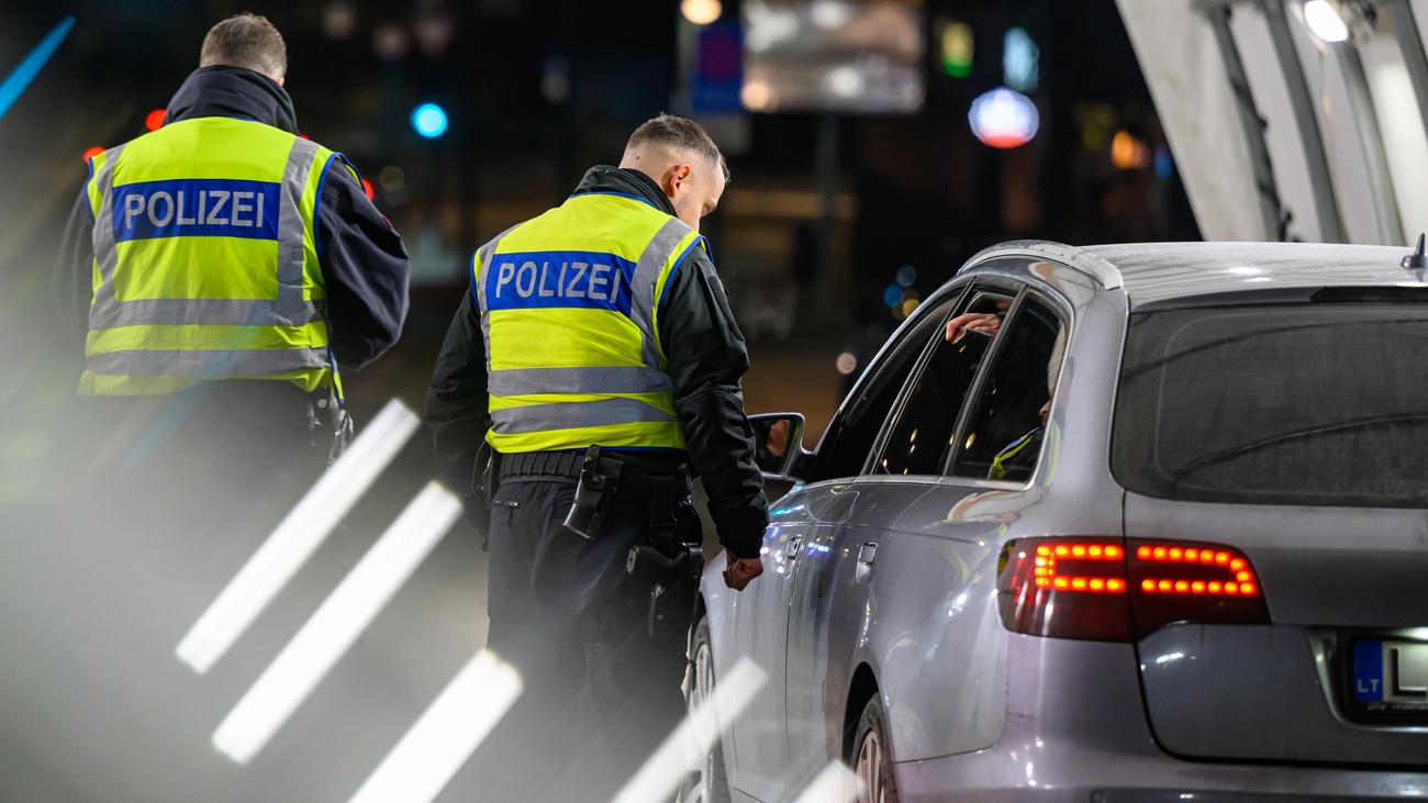 Deutsche Grenzen: Alexander Dobrindt verlängert Grenzkontrollen bis März 2027