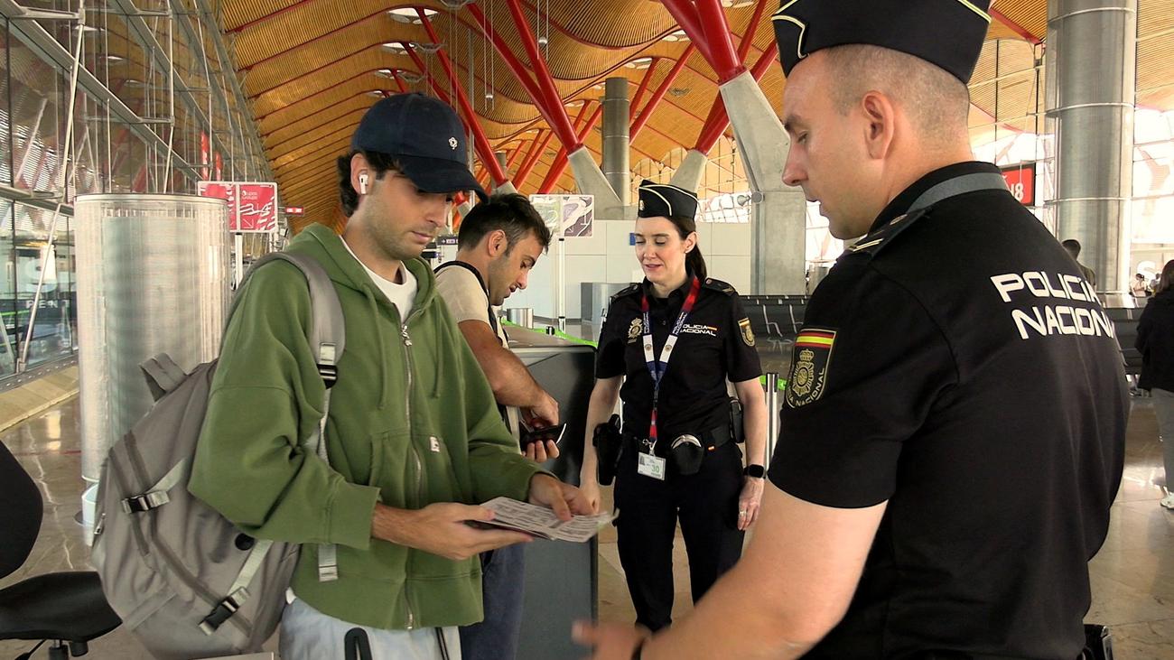 Migration dispute: Spain turns back first travelers from Italy