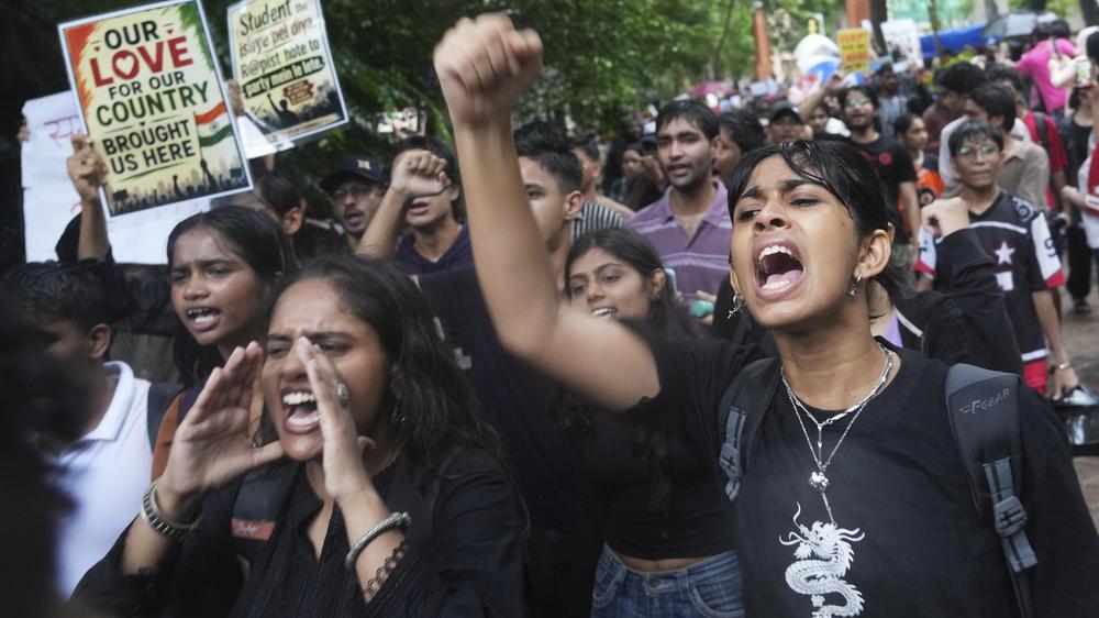 Proteste Indien Bildungssystem Narendra Modi Nachhilfe Künstliche Intelligenz