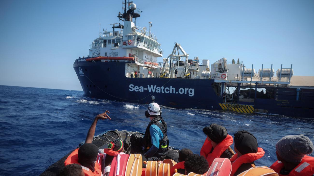 Seenotrettung: Italien setzt Rettungsschiff laut Sea-Watch fest