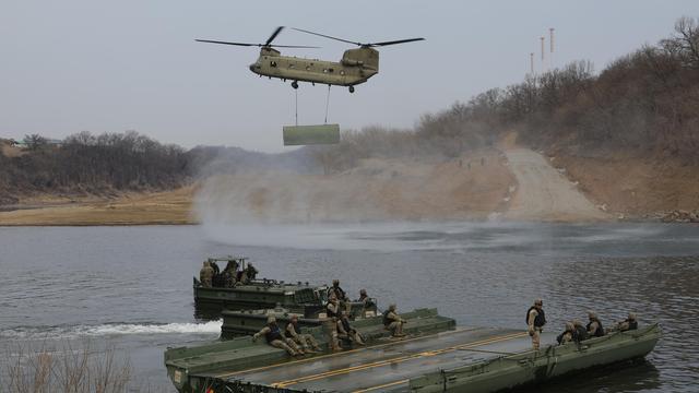 US-Militärübungen mit Südkorea: Trump kündigt Verringerung der Militärübungen mit Südkorea an