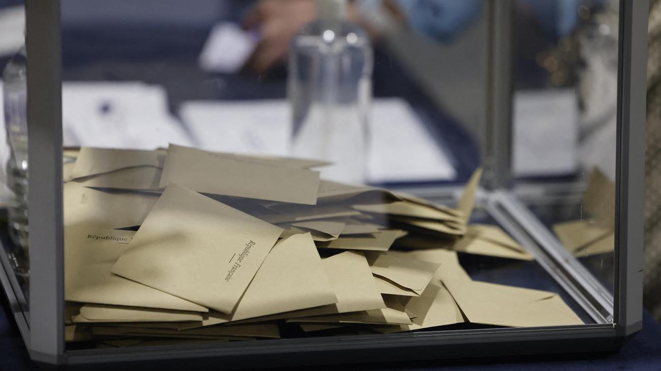 EU's Democracy Shield: European Parliament adopts better protection ...