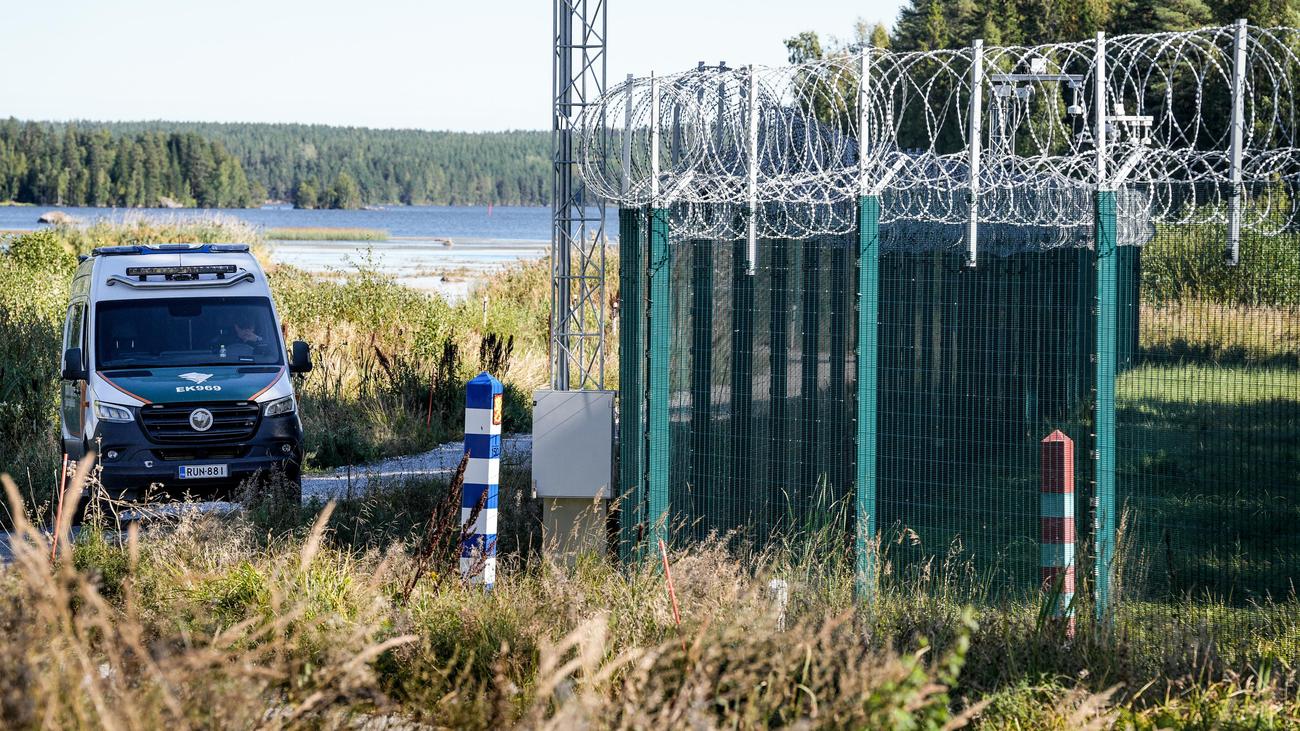 Grenzzaun zu Russland: Finnland errichtet 200 Kilometer langen Grenzzaun zu Russland