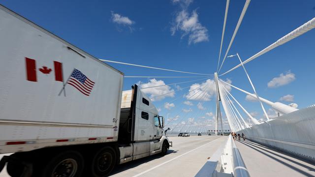 Handelsstreit : Kanadische Gegenzölle auf US-Importe treten in Kraft