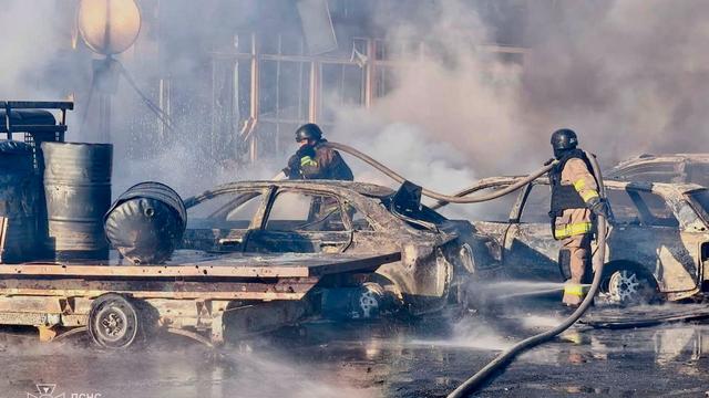 Krieg in der Ukraine: Tote und Verletzte nach Angriff auf Einkaufszentrum in der Ostukraine