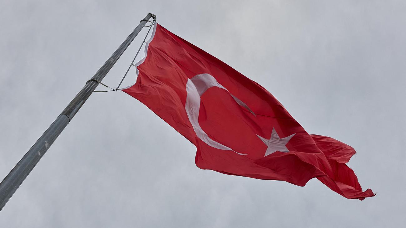 Queerfeindlichkeit in der Türkei: Türkei sperrt unabhängige Nachrichtenseite »T24«