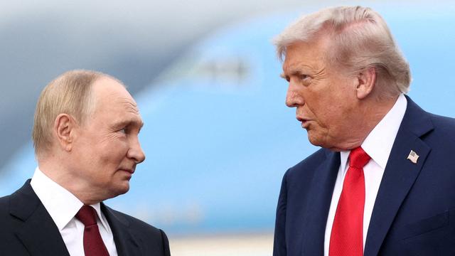 Krieg gegen die Ukraine: Trump setzt neue Russlandsanktionen aus