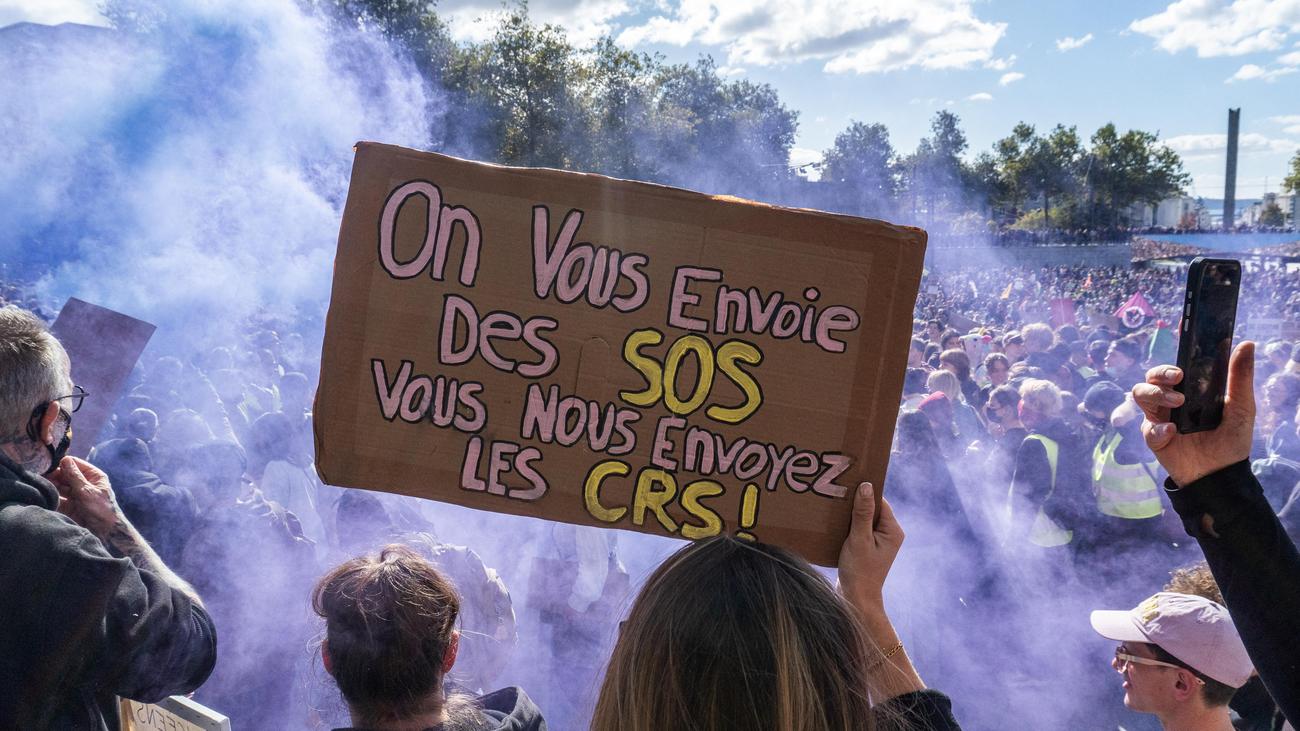 Frankreich: Französische Behörden verbieten Proteste in mehreren Städten