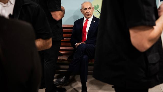 Parlamentswahl in Israel: Opposition wertet Wahlprognosen als Niederlage Netanjahus