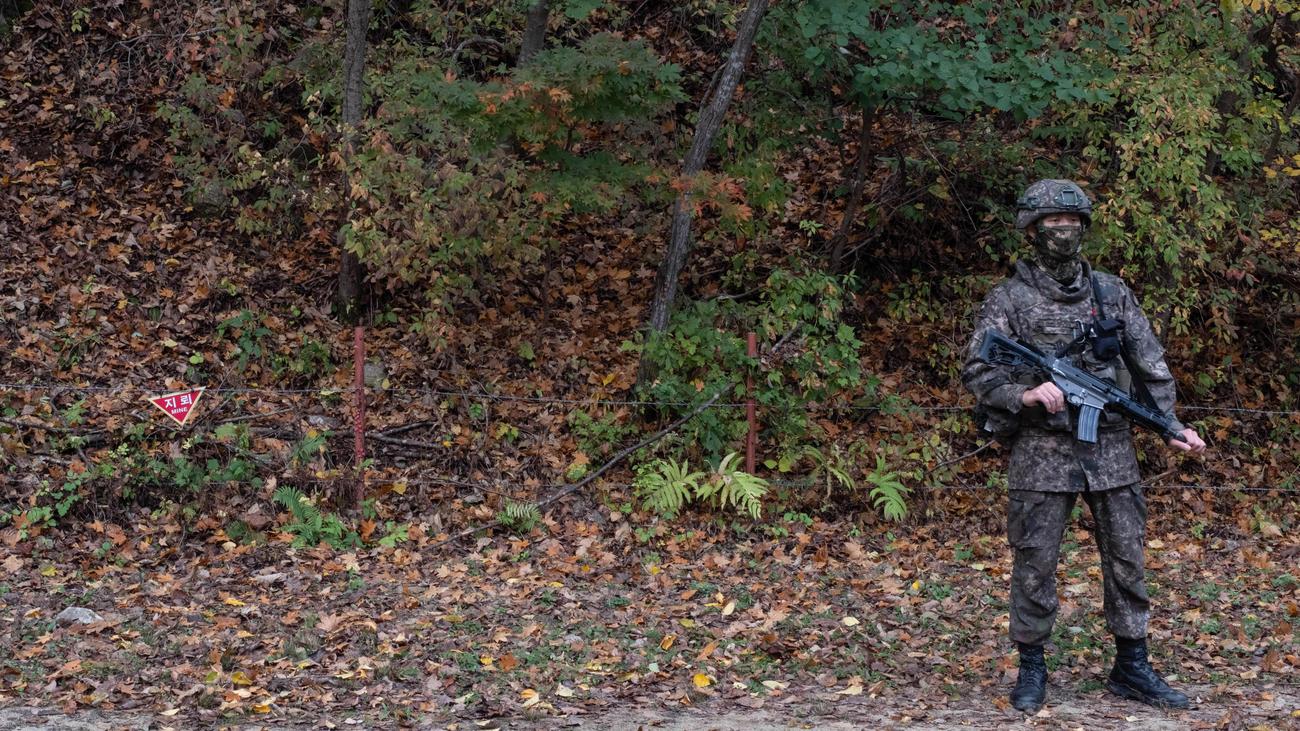 Nordkorea: Nordkorea verlegt offenbar fast eine Million Minen an die ...