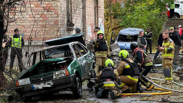 Krieg gegen die Ukraine: Kyjiw nach russischem Angriff teilweise ohne Strom
