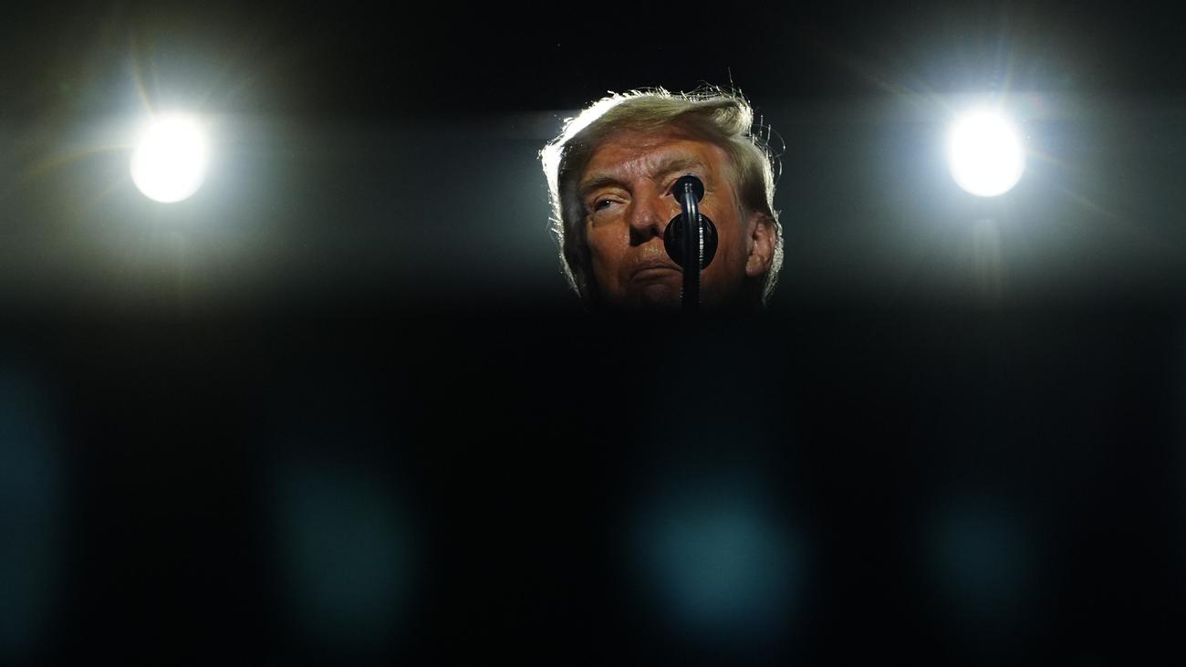US sanctions against Russia: Republicans criticize Trump for suspending ...