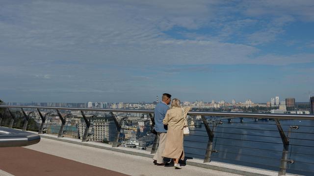 Krieg gegen die Ukraine: Kyjiw sperrt wichtige Brücke über den Dnipro nach Drohnenangriff