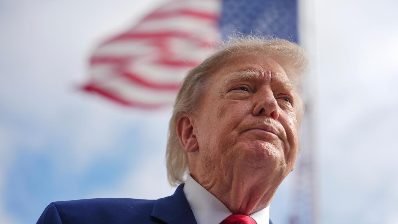 US national debt: New US borrowing rises to a five-year high under Trump