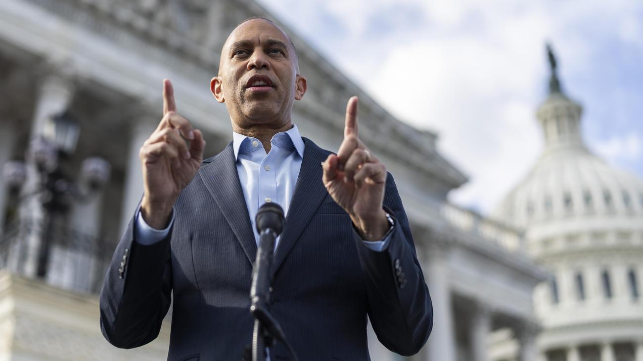 Midterm Elections: US Democrats plan 100-day program in case of election ...