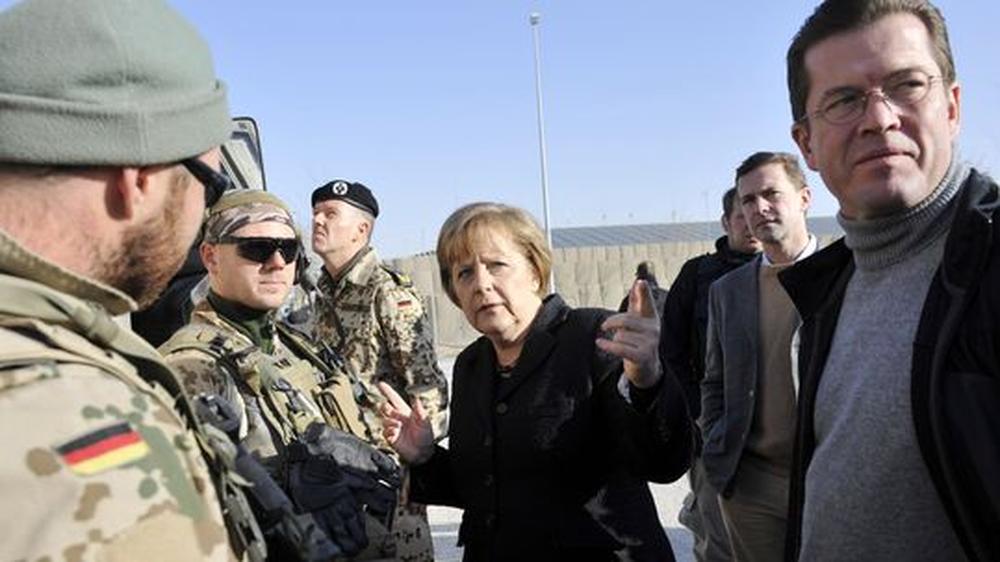 Bundeswehr: Guttenberg scheitert als Reformer