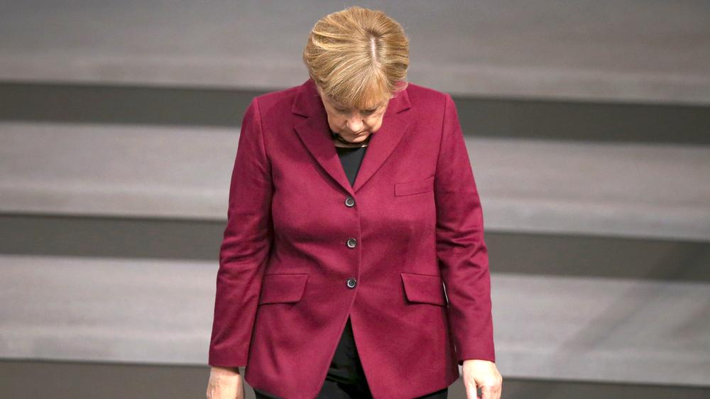 Politik, Angela Merkel, Angela Merkel, Bundesregierung, Flüchtlingslager, Bundesamt für Migration und Flüchtlinge, Flüchtling, SPD