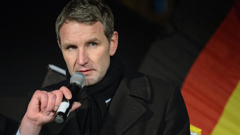 Björn Höcke: Björn Höcke während der AfD-Kundgebung vor dem Erfurter Dom am 13. Januar