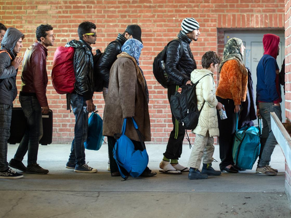 Flüchtlingskrise: Das Jahr, das Deutschland veränderte | ZEIT ONLINE