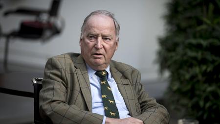 Alexander Gauland Hitler Hat Den Deutschen Das Ruckgrat Gebrochen Zeit Online