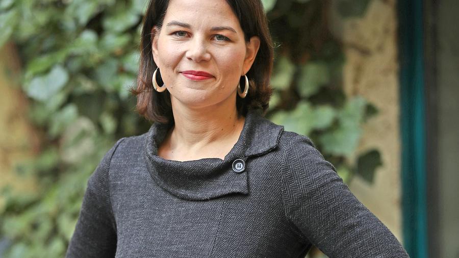 Die Grunen Die Junge Frau Baerbock Verhandelt Europa Zeit Online