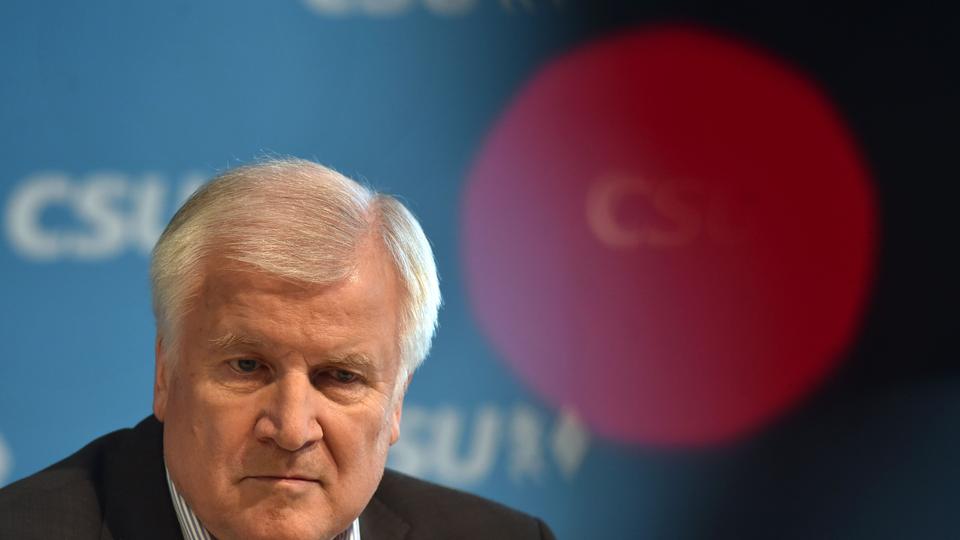 unionsstreit-asylpolitik-cdu-csu-live-seehofer-ruecktritt
