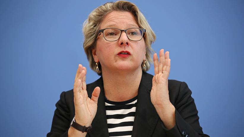 Svenja Schulze: Bundesumweltministerin Svenja Schulze bei einer Pressekonferenz im Oktober 2018