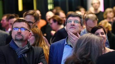 Burgerschaftswahl In Hamburg Rot Grun Gewinnt Fdp Zittert Bis