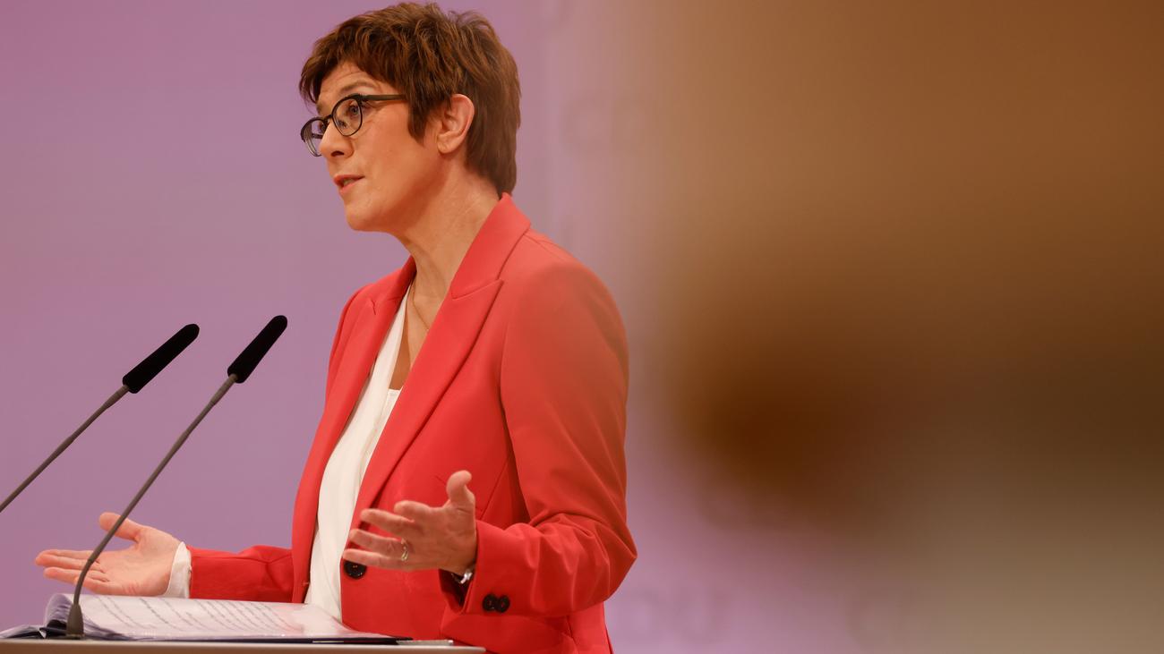 Bundestagswahl 2021: Annegret Kramp-Karrenbauer will für ...