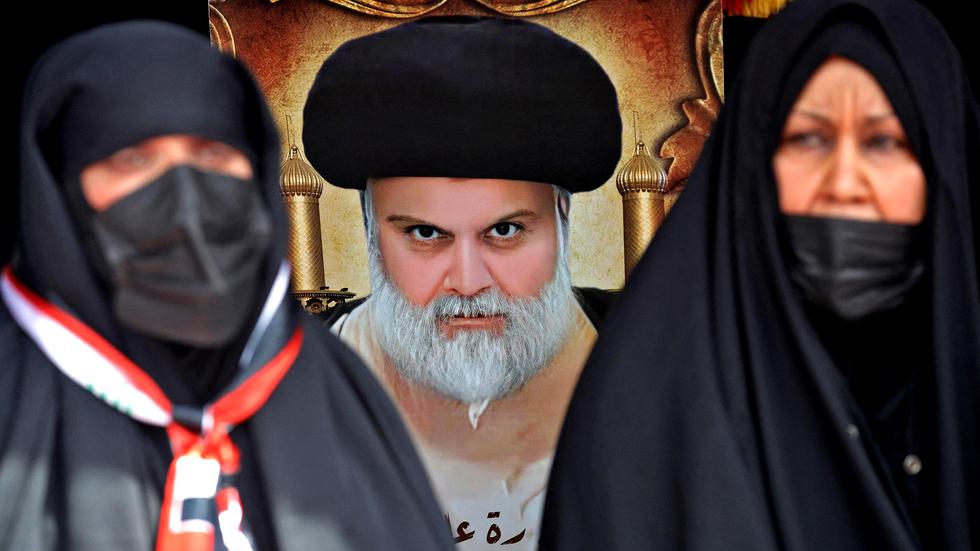 Muktada alSadr Anhänger von Schiitenführer stürmen Regierungspalast