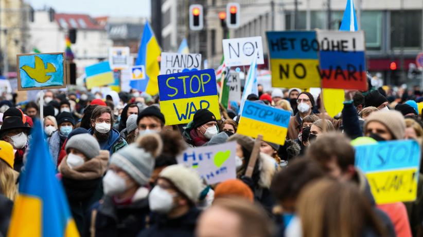 Ukraine-Demonstration: Große Friedensdemonstrationen in ganz Deutschland