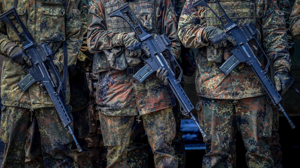 Völkerrecht: Soldaten der Bundeswehr während einer Ausbildungsübung