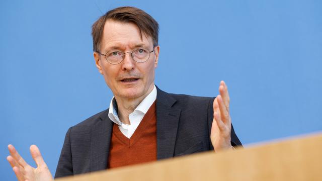 Krankenhausreform: Lauterbach stellt Pläne zur Reform der Krankenhausfinanzierung vor