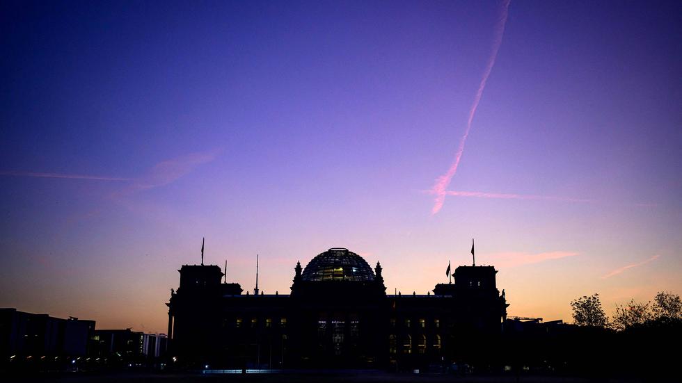 Krisenstimmung? Deutschlandtrend: Zufriedenheit Mit Bundesregierung Auf Tiefstwert – Was Steckt Dahinter? - emzguh5