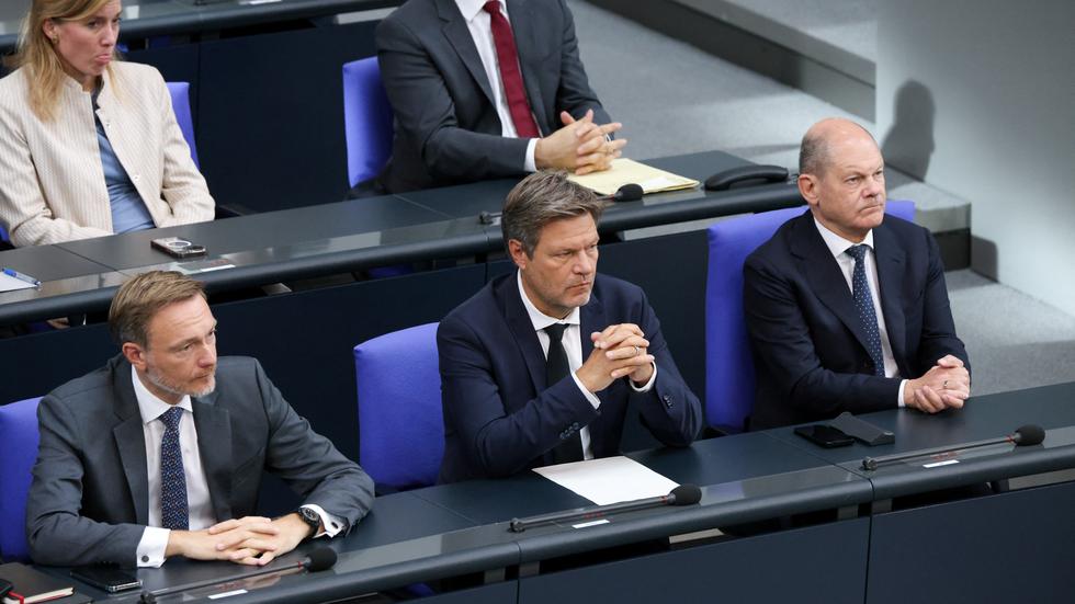 Jetzt Wirds Eng Ard Deutschlandtrend Die Stimmung Gegen Scholz Ist Deutlich - zwpiu71