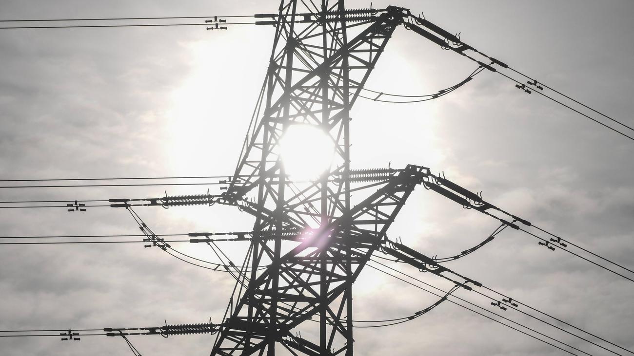 Réforme fiscale : le gouvernement fédéral veut réduire les prix de l’électricité pour l’industrie